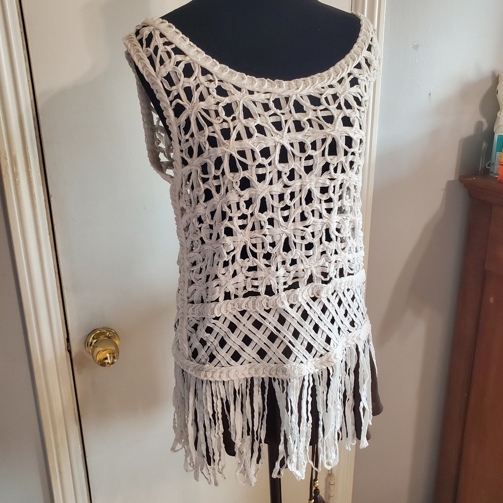 Endless Rose Open Knit Crochet Style Fringe Top Textured Size M/L Festival Boho - Picture 2 of 13
